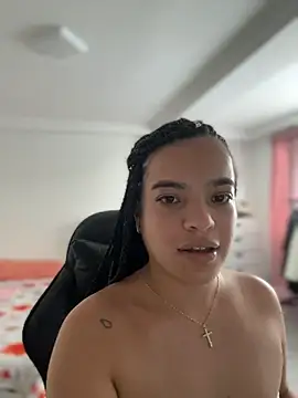 JuanitaMore01 Live XXX-Chat
