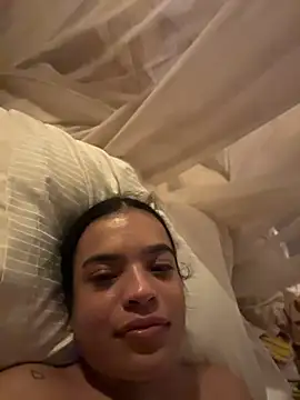 JuanitaMore01's Live XXX Chat