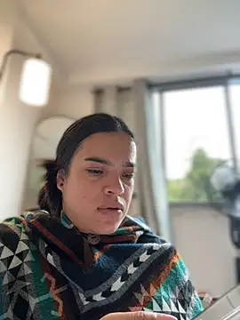 JuanitaMore01 라이브 XXX 채팅