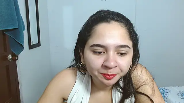 Chat XXX en directo de Thalian