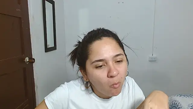 Thalian – Naživo XXX chat