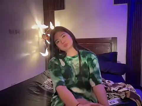 LeanneBettina Show Webcam