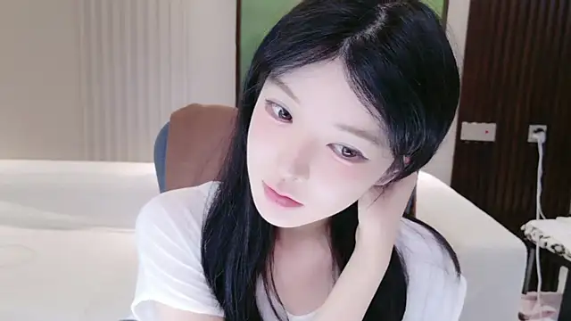 EnEn_xiaobao Шоу с уебкамера