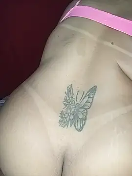Meellcarioca's Live XXX Chat