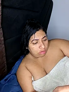 Chat XXX en directo de LUNA34SA