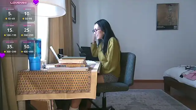 yuzhara 在線直播表演