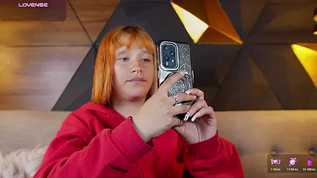 ly_lulu's Webcam Show