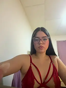 Valentina2390 실시간 채팅방