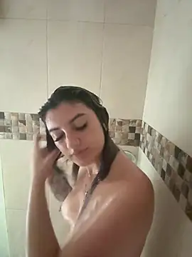 _aitana_001 Adlı Modelin Web Kamerası Şovu
