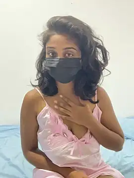 Tsbabylove1: διαδικτυακό σόου στην κάμερα