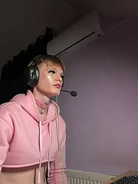 FemboyShow – Kamerová šou
