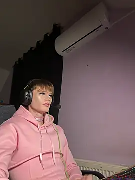 FemboyShow Pertunjukan Webcam