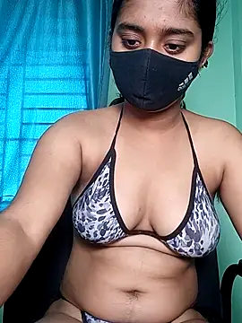 Czat XXX na żywo – shrutee12