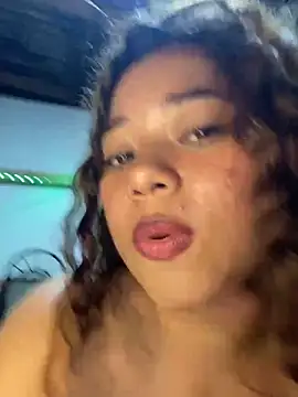 Rico02j's Live XXX Chat