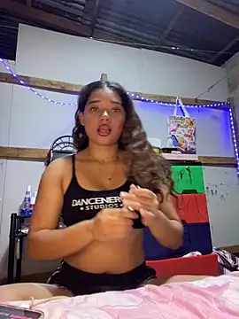 Rico02j Chat XXX in diretta