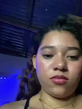 Chat +18 de Rico02j ao vivo