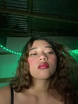 Rico02j's Live XXX Chat