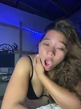 Czat XXX na żywo – Rico02j