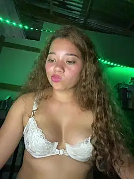 Chatroom XXX en direct de Rico02j