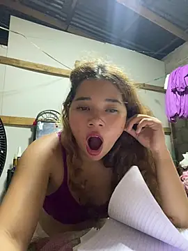 Rico02j Chat XXX in diretta