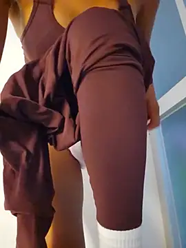 _MissCarla23_ Live XXX Chat
