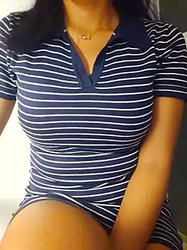 _MissCarla23_ Chat XXX in diretta