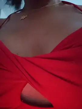 _MissPompitas23_'s Live XXX Chat