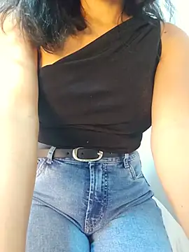 _MissPompitas23_'s Webcam Show