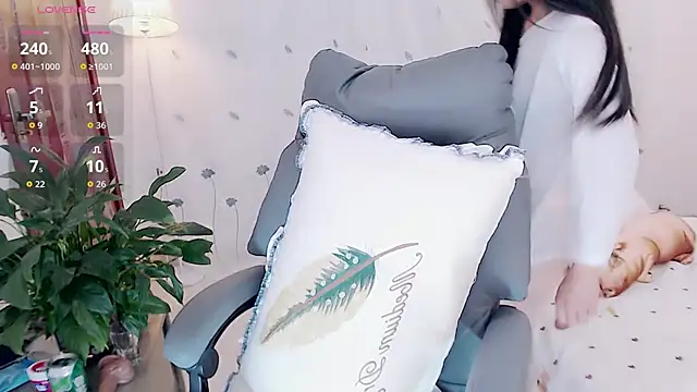 yaoyao-baby520 Adlı Modelin Web Kamerası Şovu