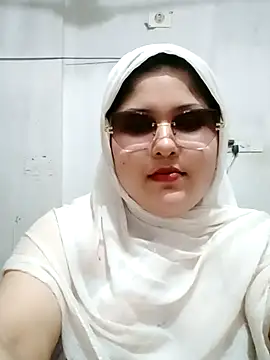 Nusrat-N 在線直播表演
