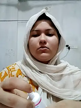 Nusrat-N's Webcam Show