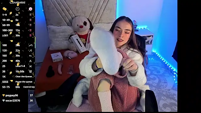 Mia_Victoria22's Live XXX Chat