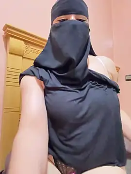 הופעת וובקאם של _Laiali_