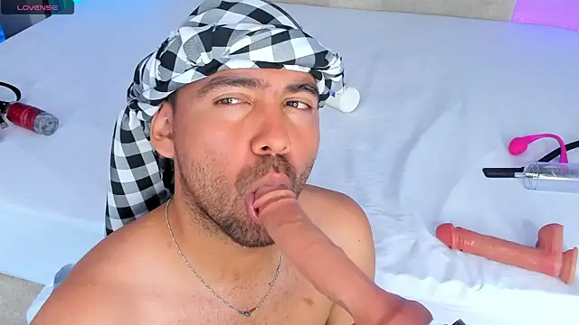 magnus_serket 网络视讯表演