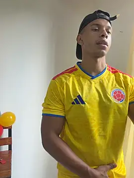 MarcoStriker Adlı Modelin Web Kamerası Şovu