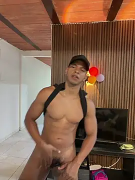 MarcoStriker Pertunjukan Webcam