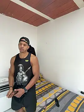 MarcoStriker Show in webcam