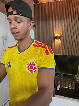 MarcoStriker Pertunjukan Webcam