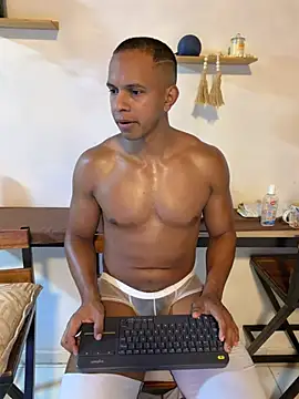MarcoStriker Pertunjukan Webcam