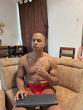 عرض كام MarcoStriker