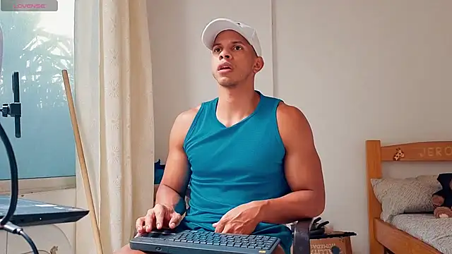 MarcoStriker 网络视讯表演