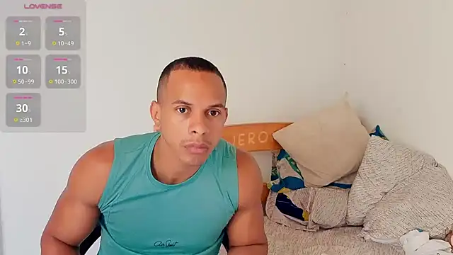 הופעת וובקאם של MarcoStriker