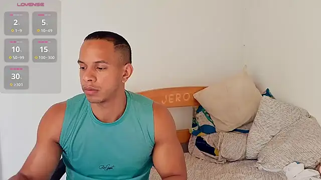 MarcoStriker Pertunjukan Webcam