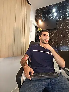Rafael_Mendezz's Webcam Show