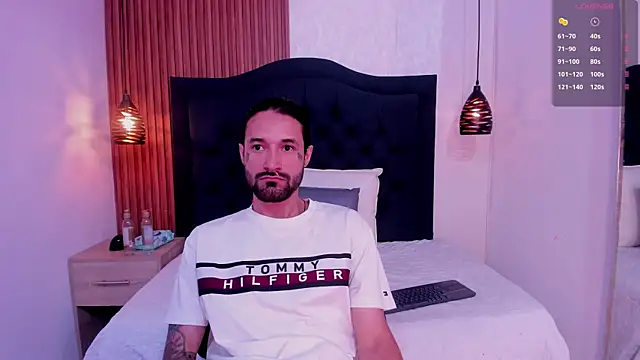 Hisoka_011's Webcam Show
