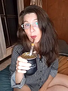 Merida2276's Webcam Show
