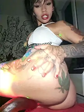 Show de kahpoliver na webcam
