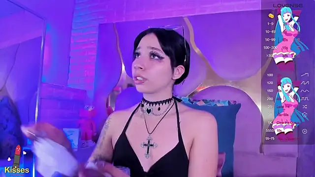 NaniiSisy Webcam show