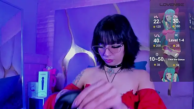 Chat XXX en directo de NaniiSisy