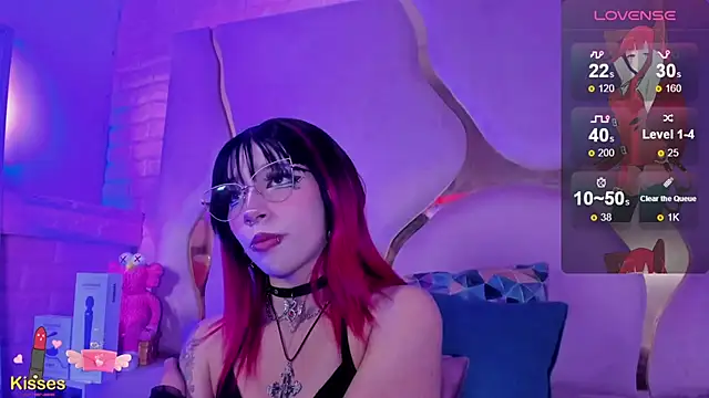 NaniiSisy's Live XXX Chat